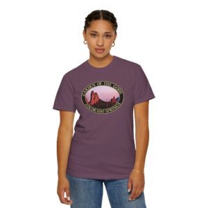 Garden of the Gods Colorado Springs Sunset Rock Formations Garment-Dyed Heavyweight T-Shirt – Original Scenic Photography